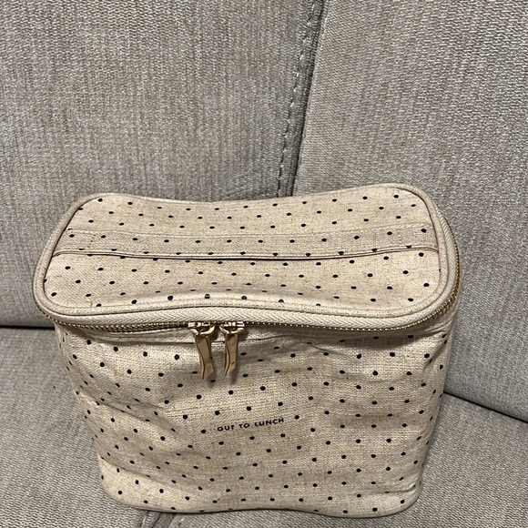 Kate Spade NWOT’s Out to Lunch insulated cooler - Picture 2 of 8